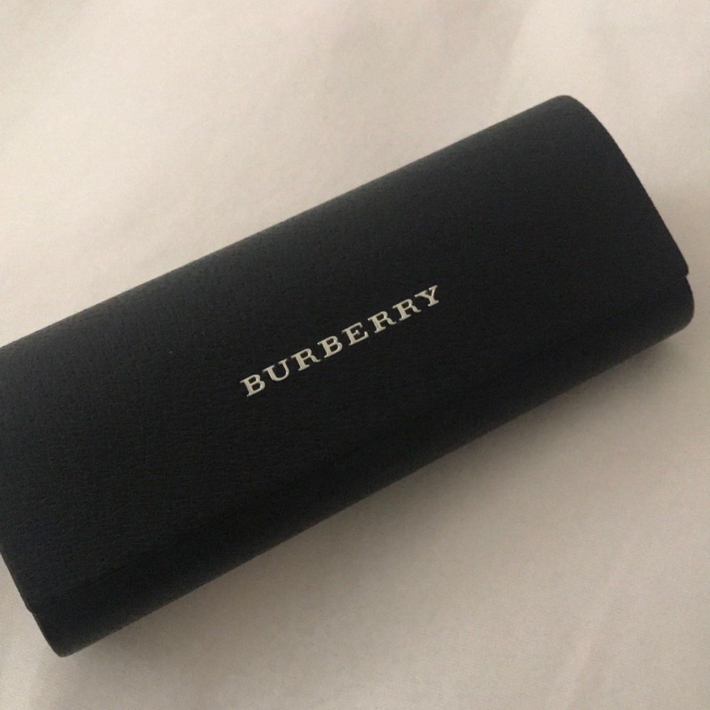 Burberry Sunglasses Case